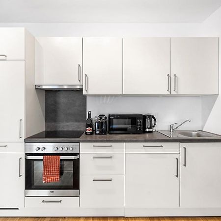 Design Apartments In Favoriten Wina Bagian luar foto