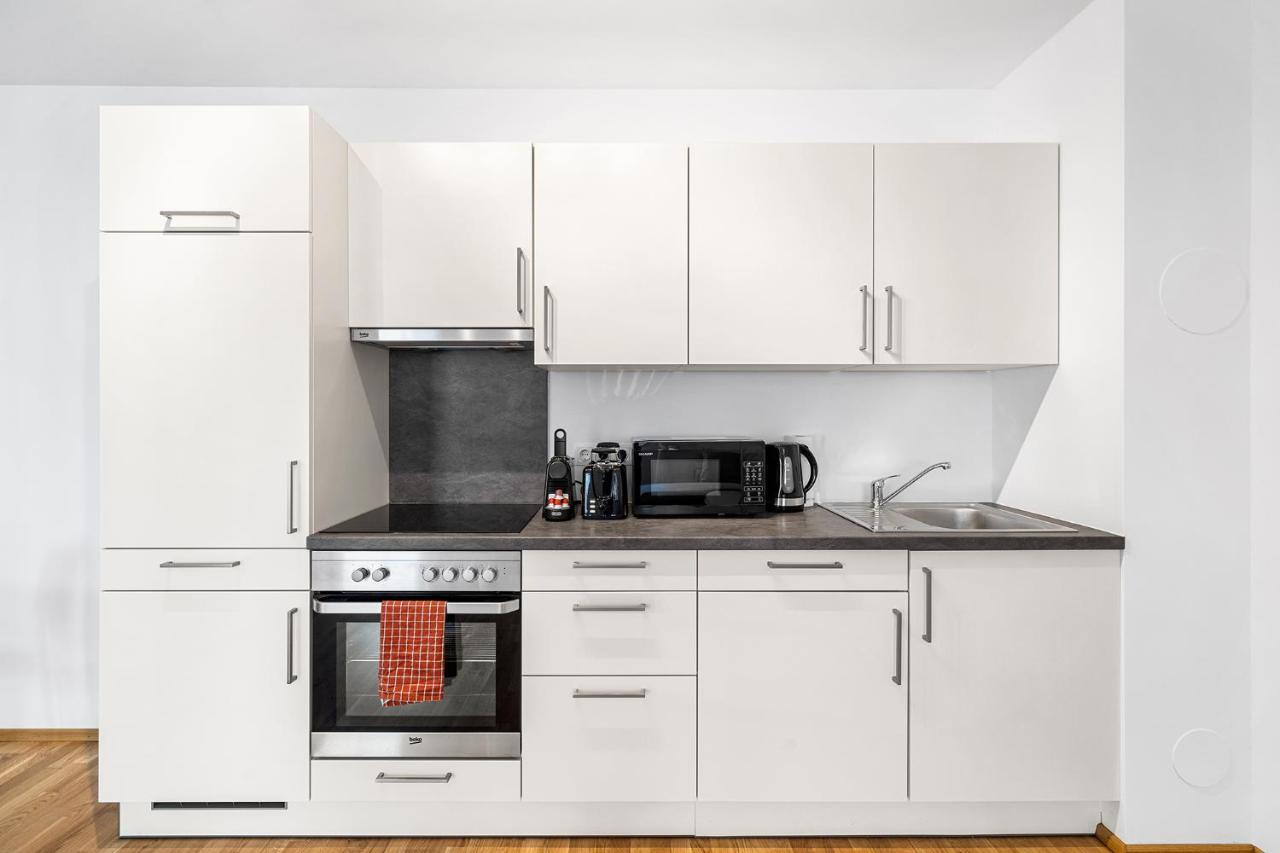 Design Apartments In Favoriten Wina Bagian luar foto