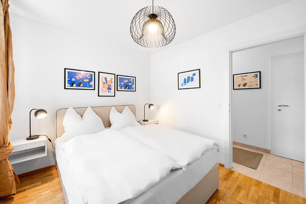 Design Apartments In Favoriten Wina Bagian luar foto
