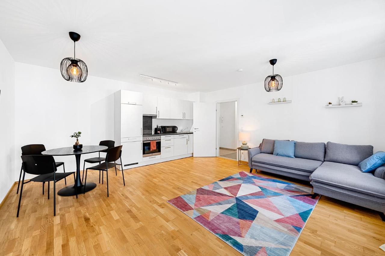 Design Apartments In Favoriten Wina Bagian luar foto